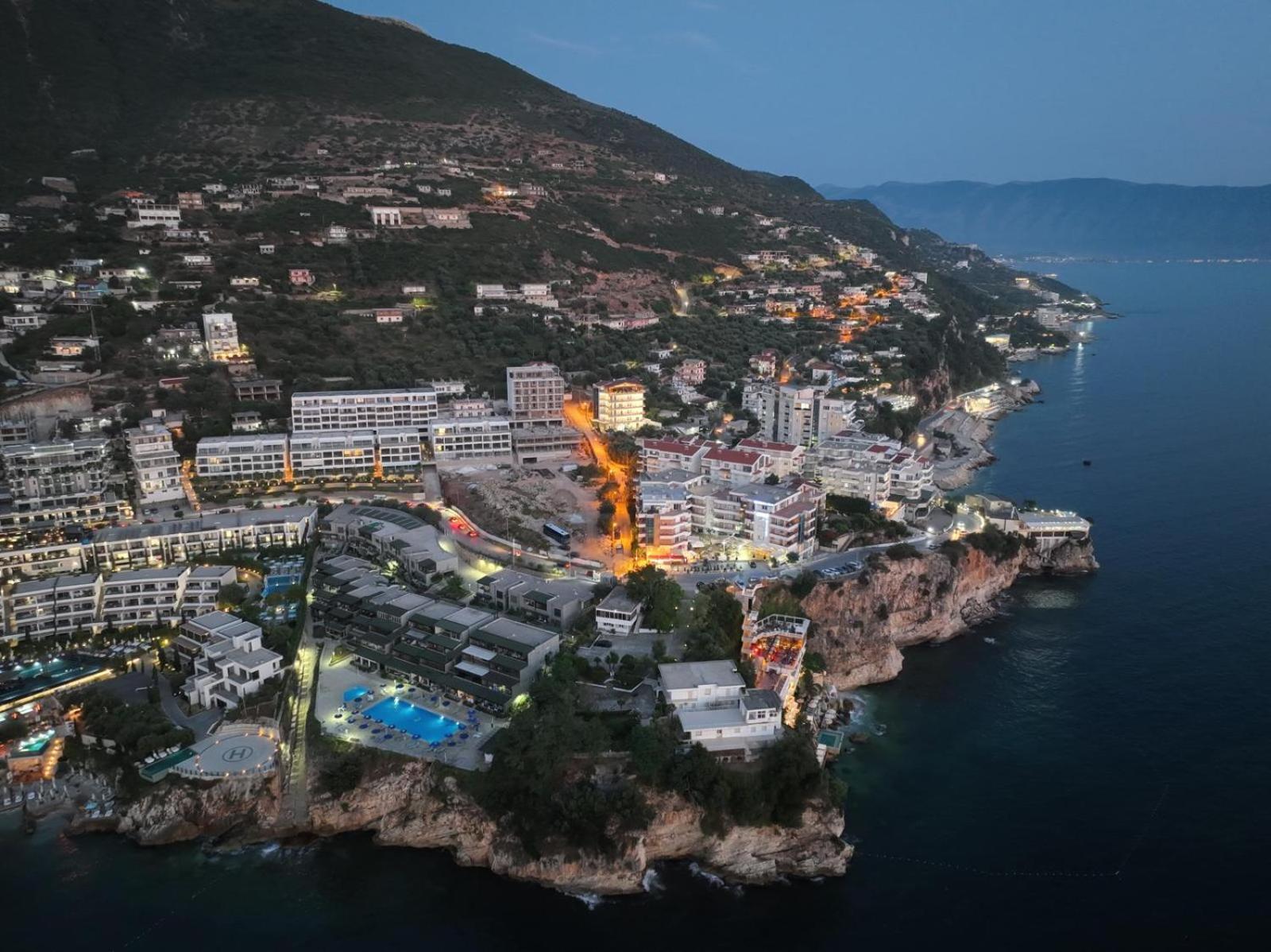 Matthews Beach House Влёра Экстерьер фото